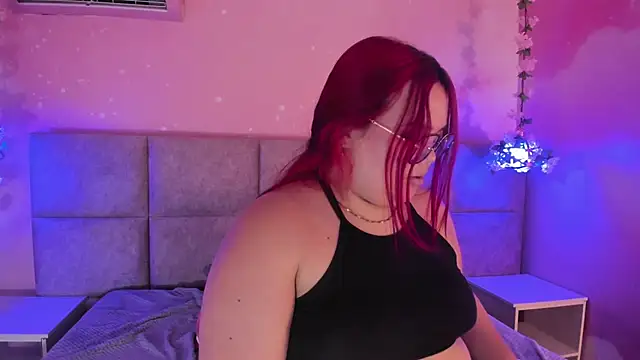Lushi_Love webcam