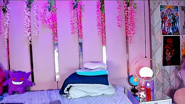 EmmaWilliam1 webcam
