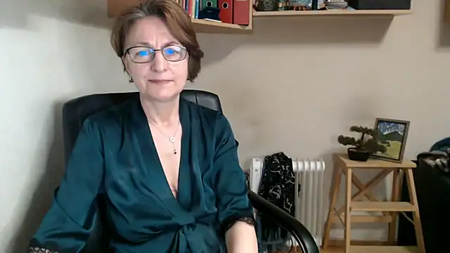 katemodel webcam
