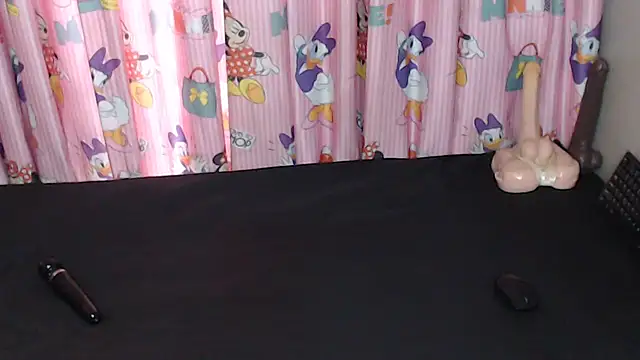 TrishahXo