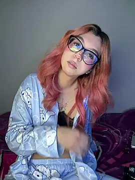 Valen-Foxx1 webcam