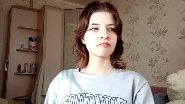 LowkeyIndigo webcam