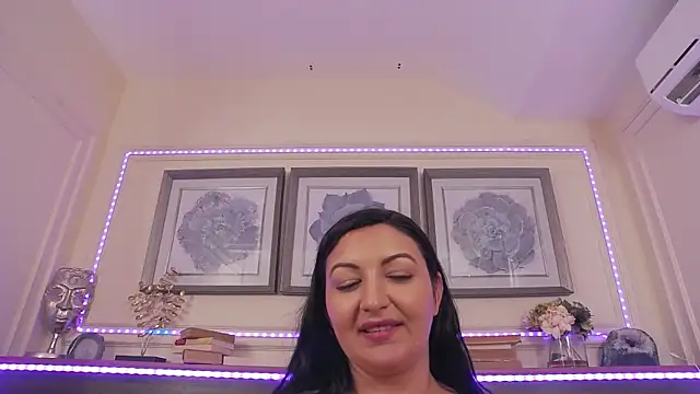BustyEva_ webcam