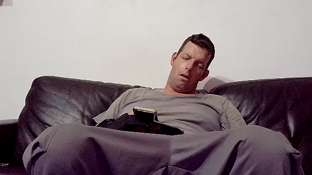 Gigolobigcock24cm webcam