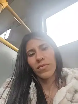 Annitarogers_ webcam