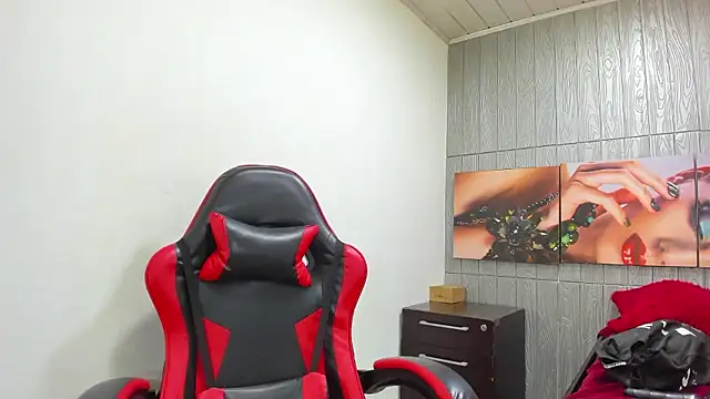 Chantalvedette webcam
