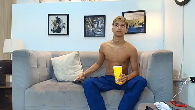 GOLD_BOYS webcam