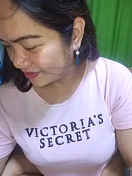 PreggyHotBigBoobs webcam