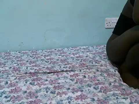 lupita_0 webcam