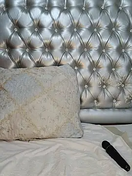YourSubDesire webcam