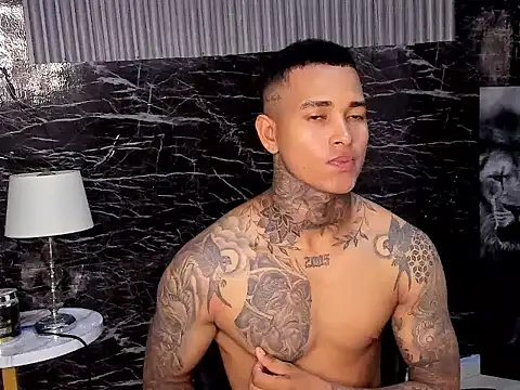 tyler_bell_ webcam