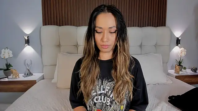 Emma23__ webcam