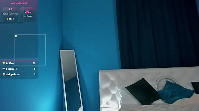 Linablueeyed webcam