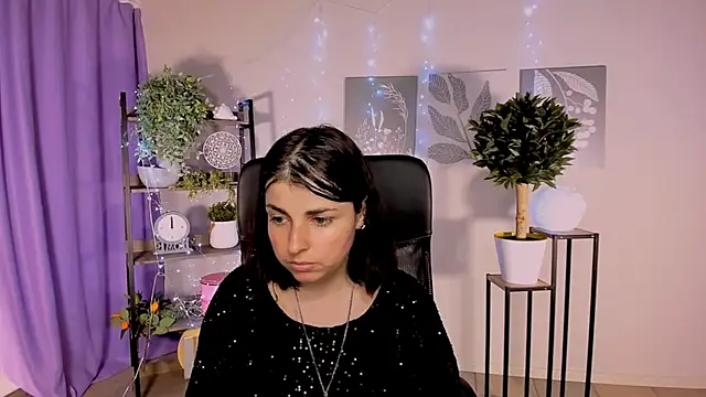 MartaEdams webcam