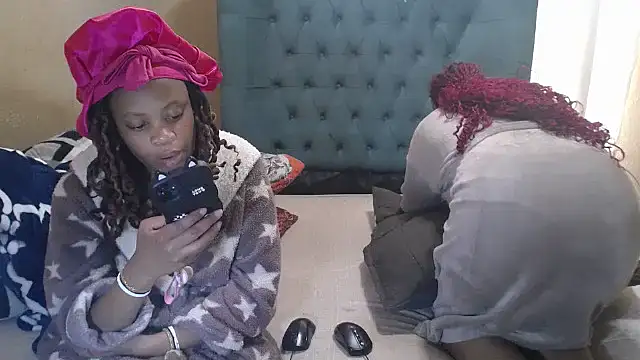 EssenceLovers webcam