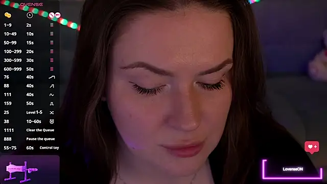 AliceOfWondersS webcam