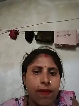 Maya_mohni webcam