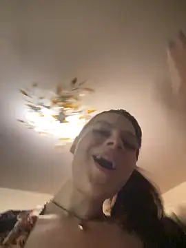 Dona_Mafia webcam