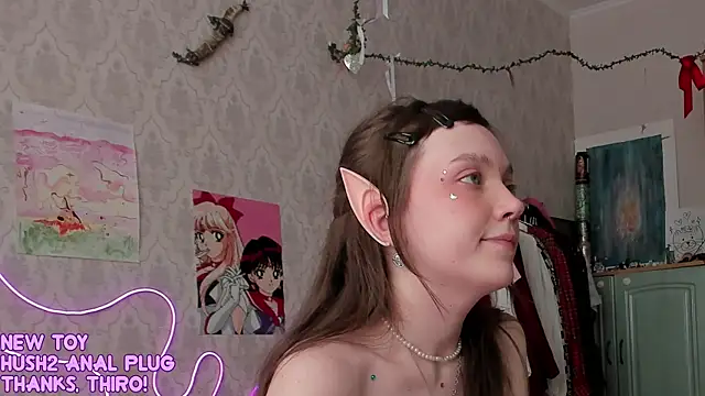 RileyNymph webcam