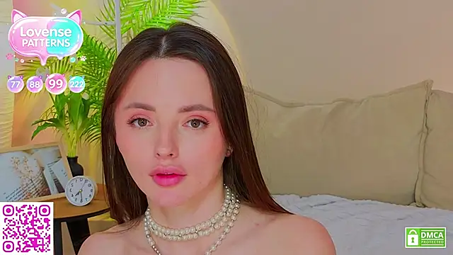 OliviaKis_ webcam