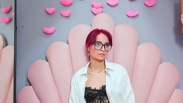 luci_miller webcam