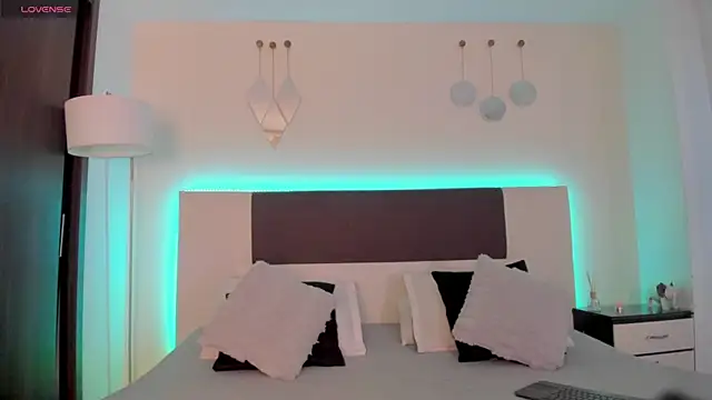 Sky_Loren webcam