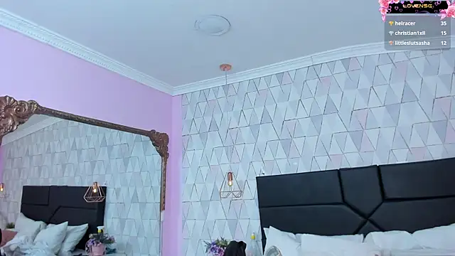 JustinePerry webcam