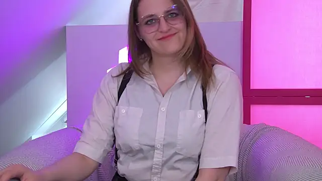 AlexaAvery webcam