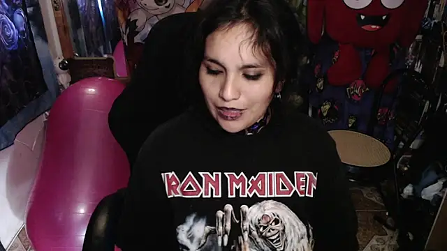 kureiji_hentaii webcam