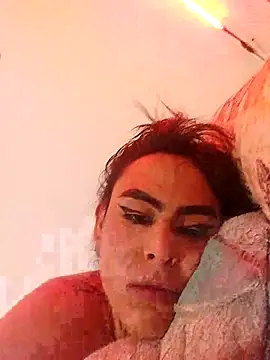 Perla_Hotcortes webcam