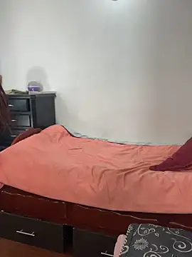 MariamGray1 webcam