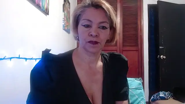 electra-mommy webcam