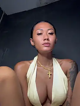 thai-dreamgirl webcam