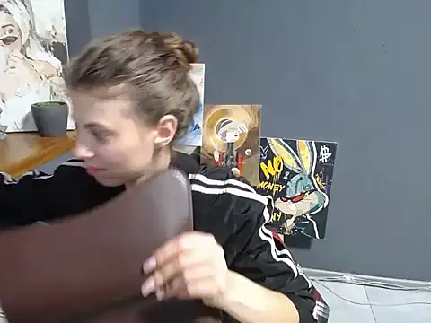 felicity_gold webcam