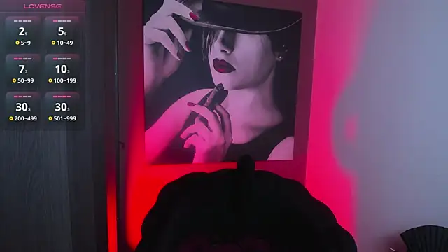 QueenOfHaze webcam