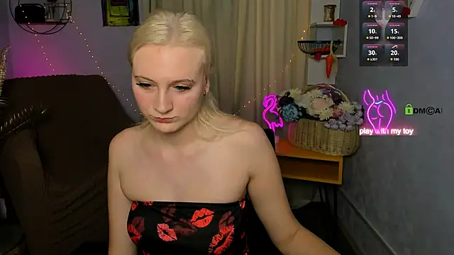 madam_uliis webcam