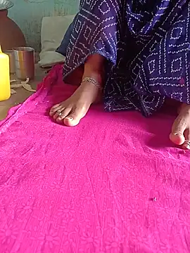 kajalbhabhi44 webcam