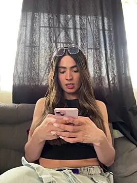 Sodra - Trans webcam sex chat