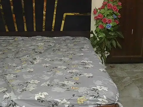 Its-akeera live sex cam