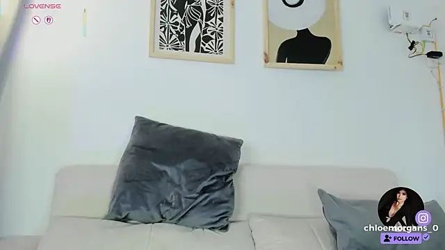Chloe_Morgans webcam