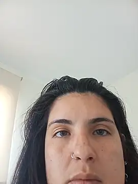 Naiara_Love webcam