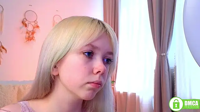 Rochelle_kitty webcam