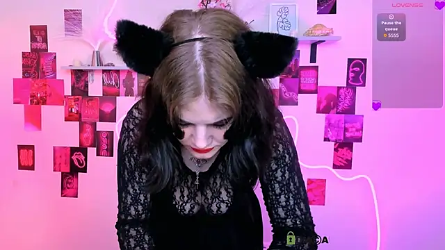 nikki_kiss_ webcam