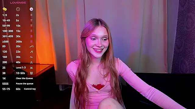 AdelineCrash webcam