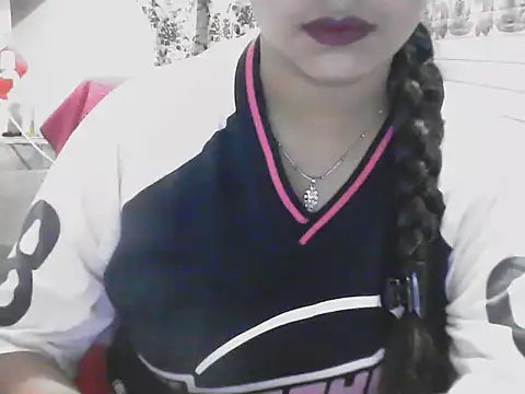 LovingPihu webcam