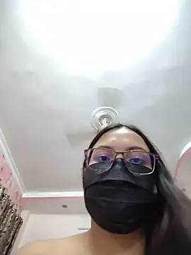 BubblePopQueen webcam