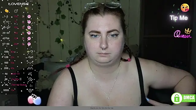 Alicia_love00 webcam
