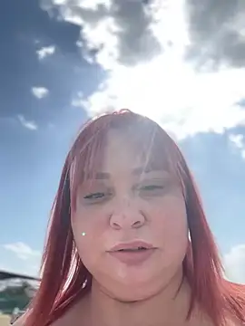 LadyDreams11 webcam