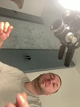 DorianJeday webcam