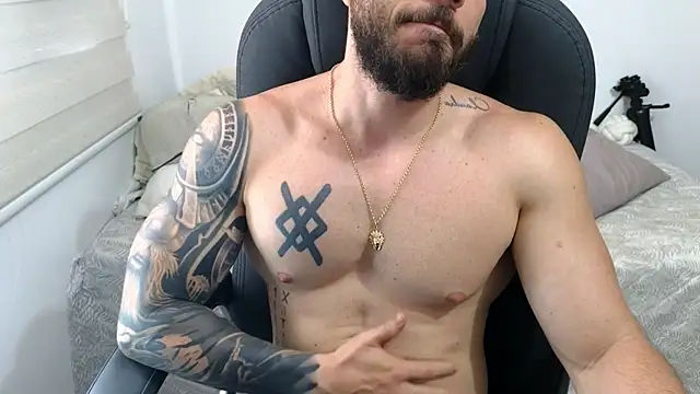 Isaac_Carter webcam